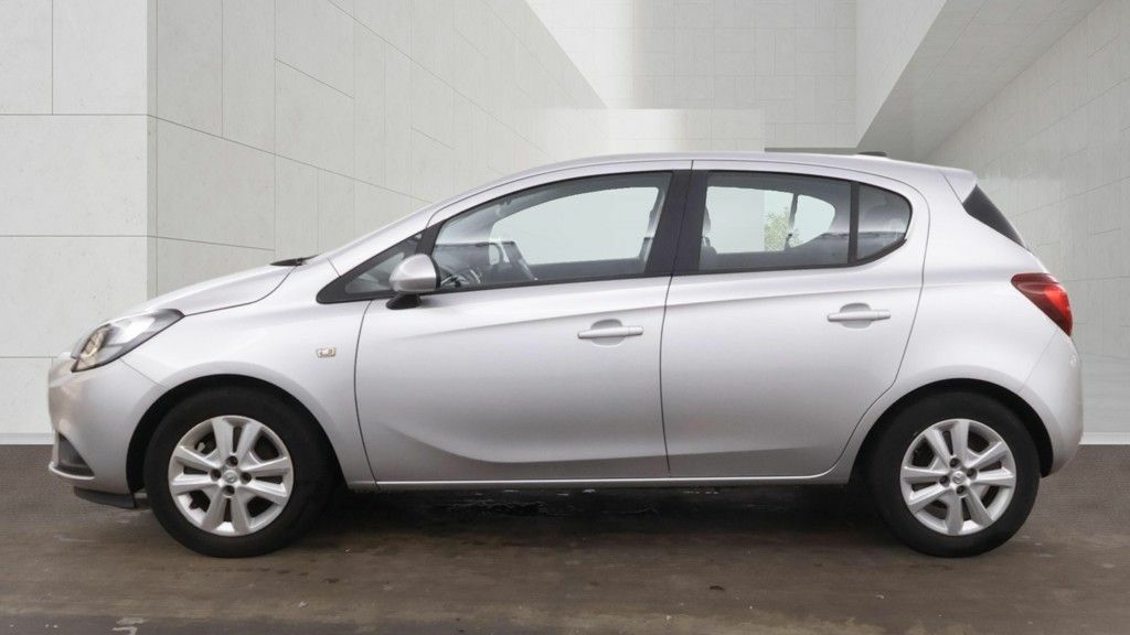 Vauxhall Corsa Ecoflex Design Hatchback MA17UZN Silver #4