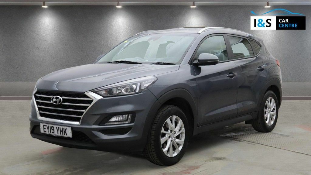 Hyundai Tucson Gdi Se Nav Suv EY19YHK Grey #2