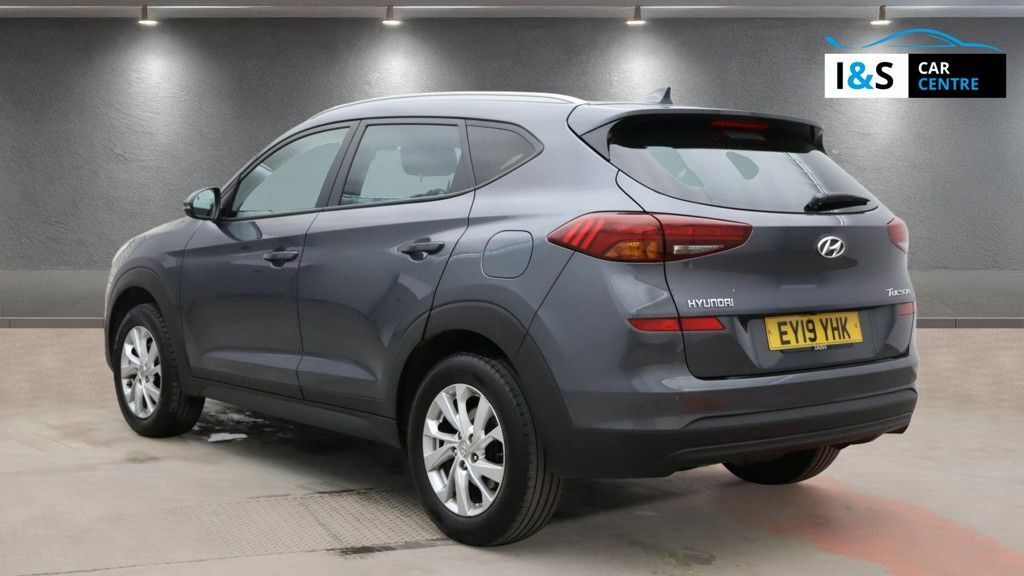 Hyundai Tucson Gdi Se Nav Suv EY19YHK Grey #3