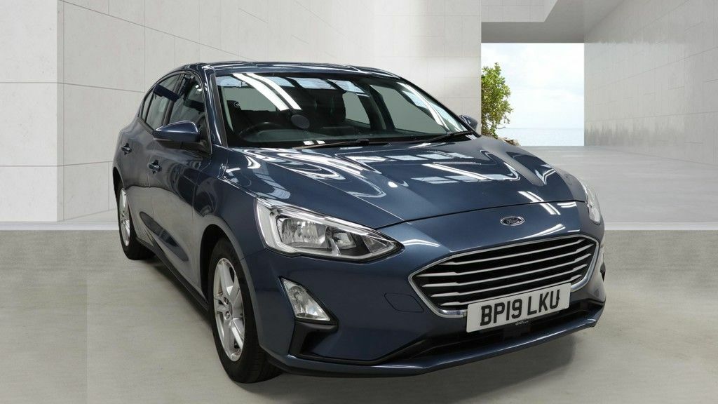 Ford Focus Ecoboost Zetec Hatchback Blue