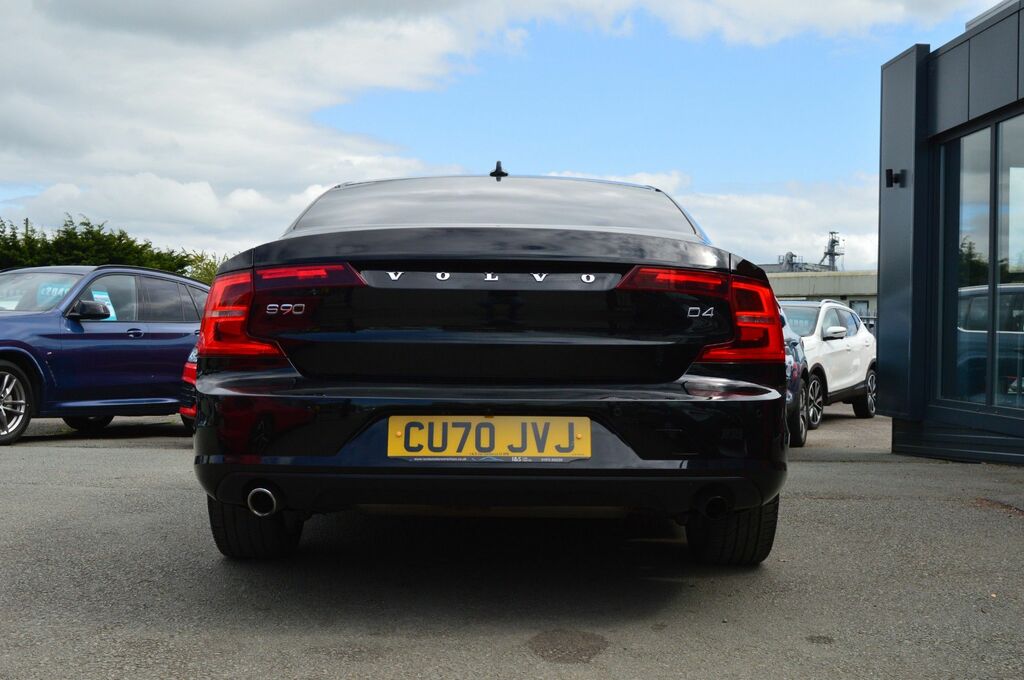 Volvo S90 D4 Momentum Plus Saloon Black #6