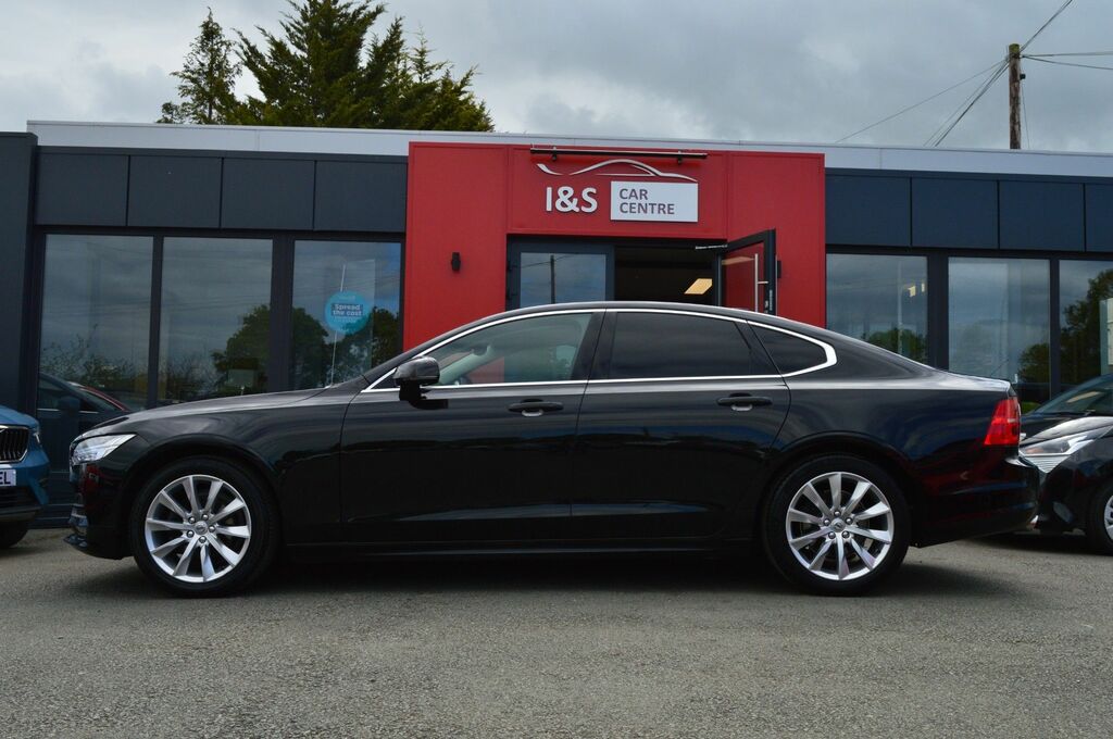 Volvo S90 D4 Momentum Plus Saloon Black #5