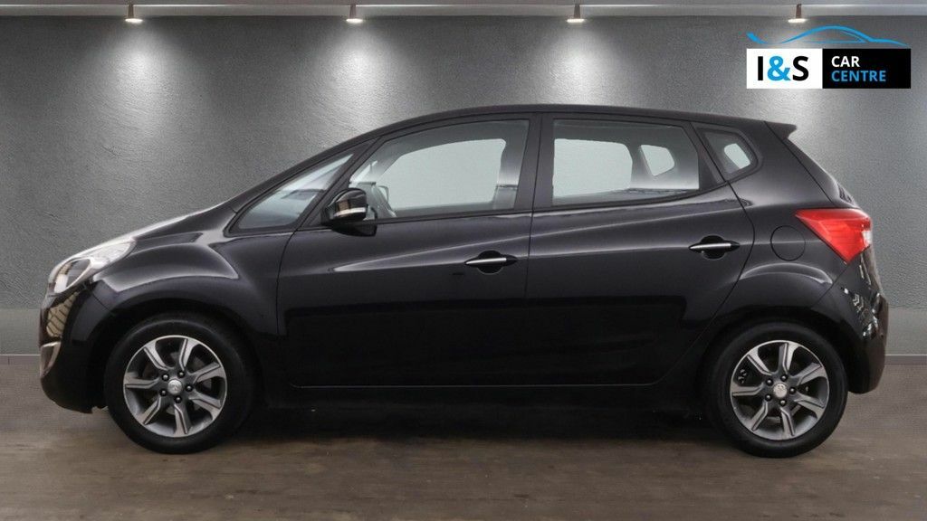 Hyundai Ix20 Blue Drive Se Hatchback EF17HYH Black #6