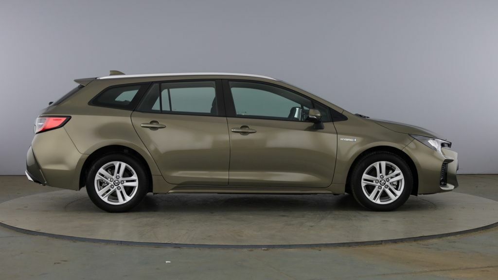 Suzuki Swace 1.8 Hybrid Motion Cvt Vat Qualifying Brown #5