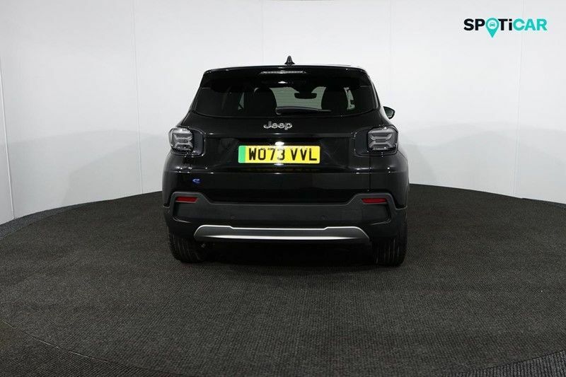 Jeep Avenger 115Kw Summit 54Kwh WO73VVL Black #6