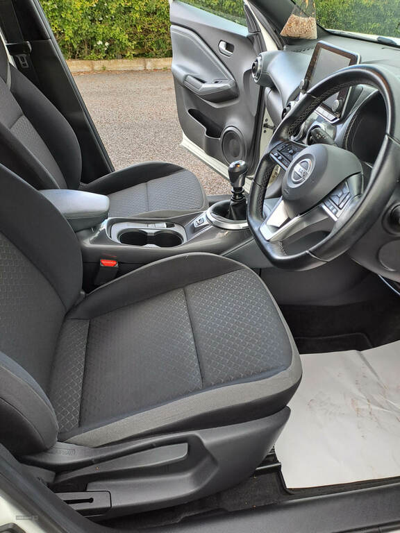 Nissan Juke 1.0 Dig-t 114 N-connecta TGZ8896 White #3