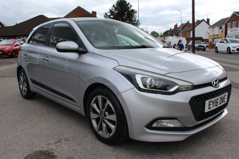 Hyundai I20 Mpi Premium Silver #3