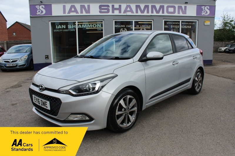Hyundai I20 Mpi Premium Silver