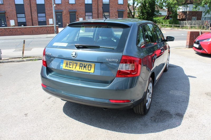 Skoda Rapid Spaceback S 1.4 Tdi Grey #5