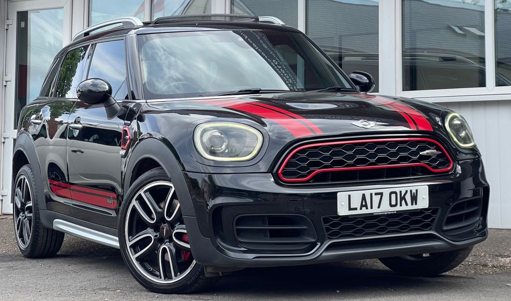 Mini Countryman 2.0 John Cooper Works Suv All4 Eur LA17OKW Black #2