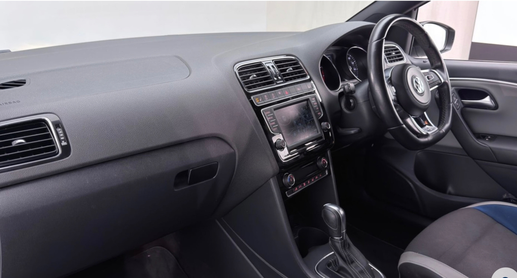 Volkswagen Polo 1.4 Tsi Bluemotion Tech Act Bluegt Hatchback P YF65NDE White #6