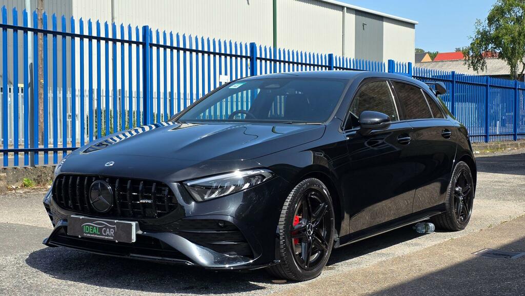 Mercedes-Benz A Class 1.3 A180h Mhev Amg Line Executive 7G-dct Euro 6 Black
