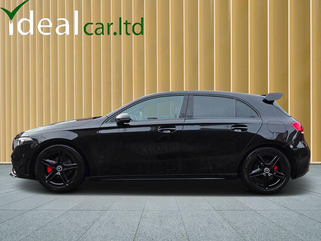Mercedes-Benz A Class 1.3 A180 Amg Line Executive 7G-dct Euro 6 Ss EJ21LHK Black #3