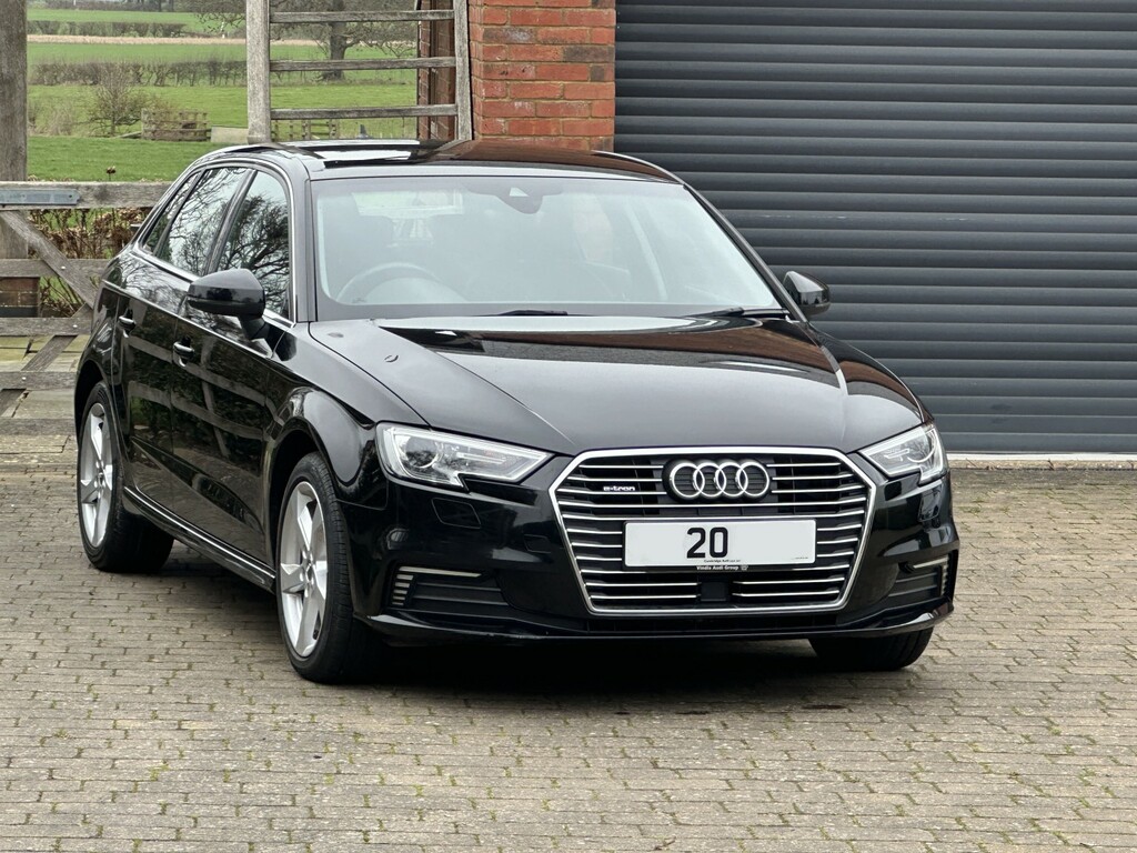 Audi A3 1.4 Tfsie 40 E-tron YH20KXD Black #3