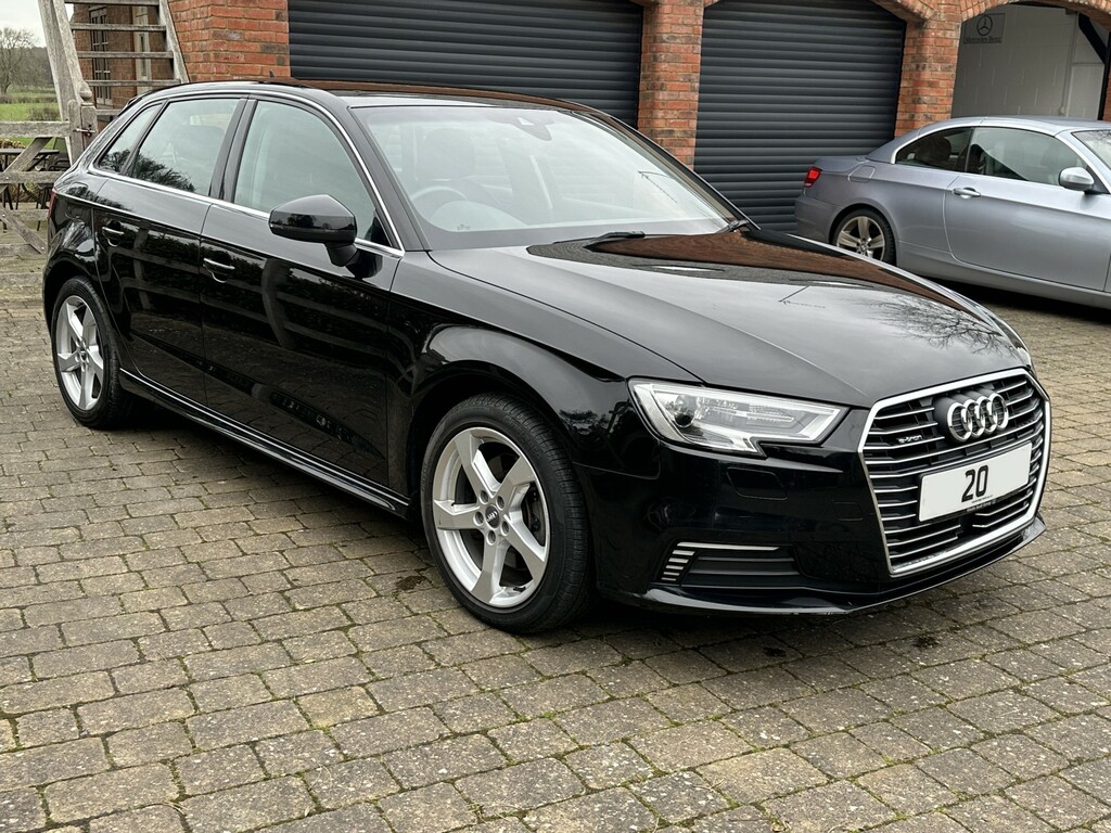 Audi A3 1.4 Tfsie 40 E-tron YH20KXD Black #6