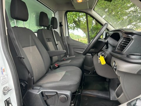 Ford Transit Custom 350Drw L3 FE23YFM White #5