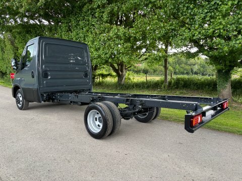 35C18h 3750Wb Chassis HY26LTN Grey #6