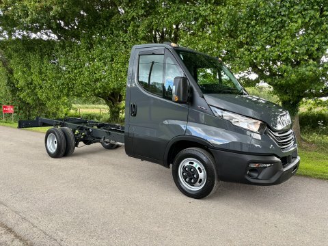 35C18h 3750Wb Chassis HY26LTN Grey #5