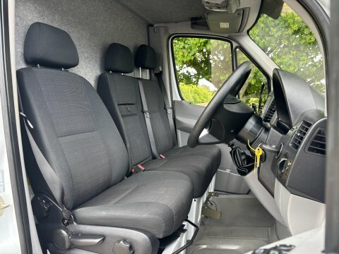 Mercedes-Benz Sprinter 519 Cdi V6  White #4