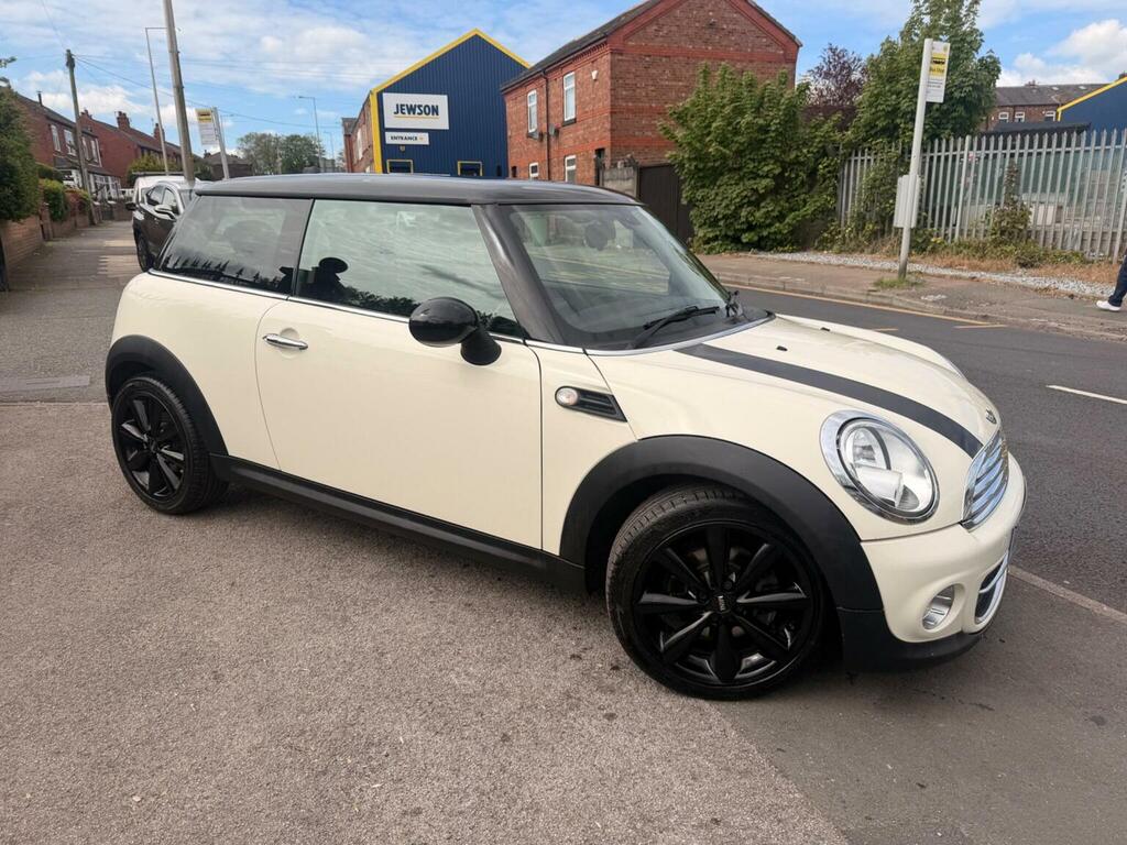 Mini Hatch Hatchback 1.6 Cooper D Euro 5 Ss 201363 White #4