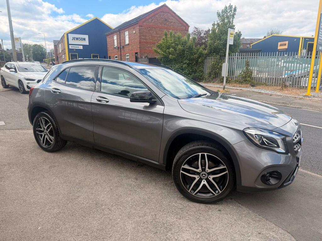 Mercedes-Benz GLA Class Suv 1.6 Gla180 Urban Edition Euro 6 Ss 201 L88HWL Grey #6