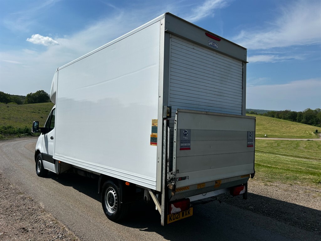 Mercedes-Benz Sprinter 316 Cdi Progressive KO21WXK White #2