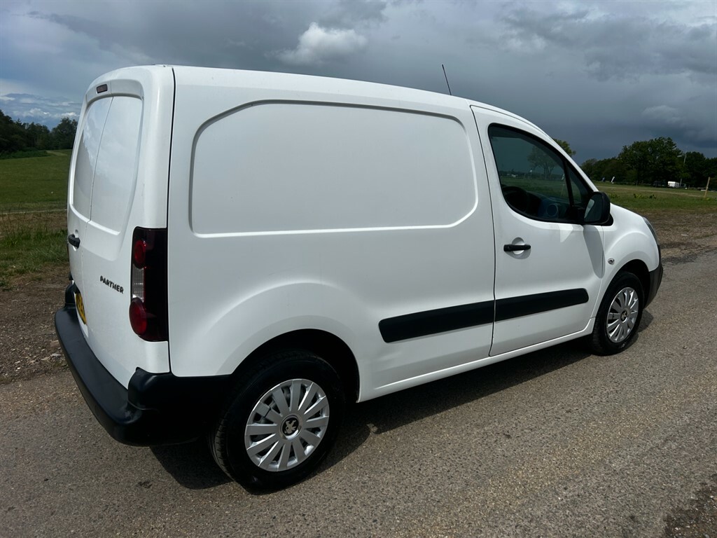 Peugeot Partner Blue Hdi S L1 NV66EHP White #4