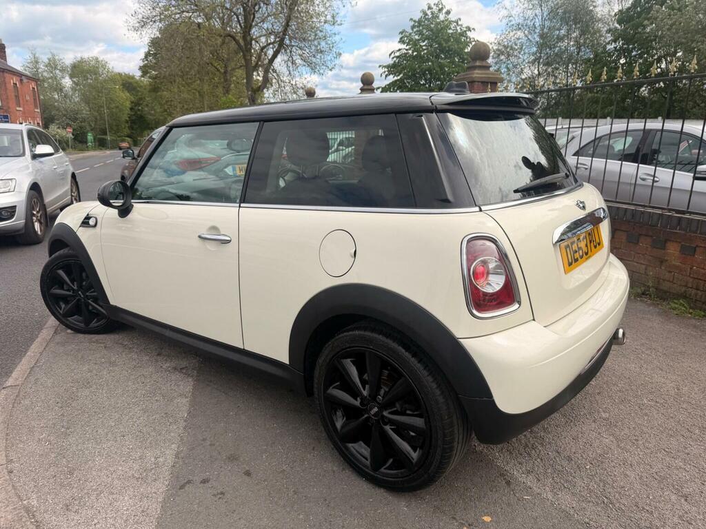 Mini Hatch Hatchback 1.6 Cooper D Euro 5 Ss 201363 White #5