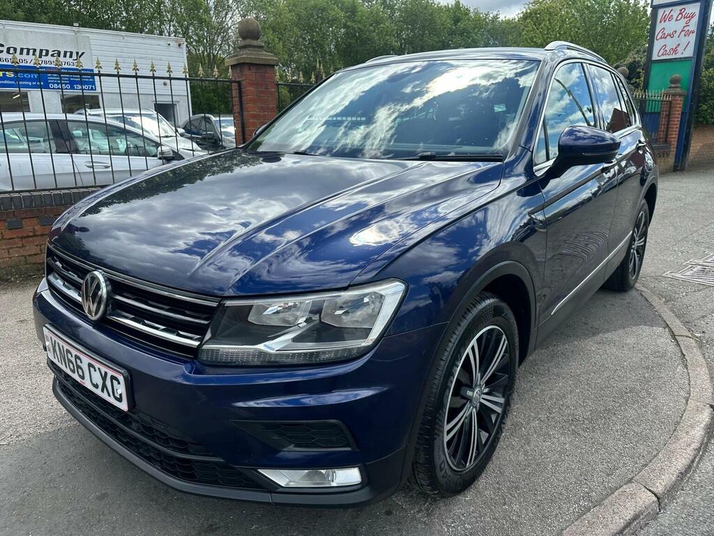 Volkswagen Tiguan Suv 2.0 Tdi Bluemotion Tech Se Navigation Dsg 4Mot KN66CXG Blue #2