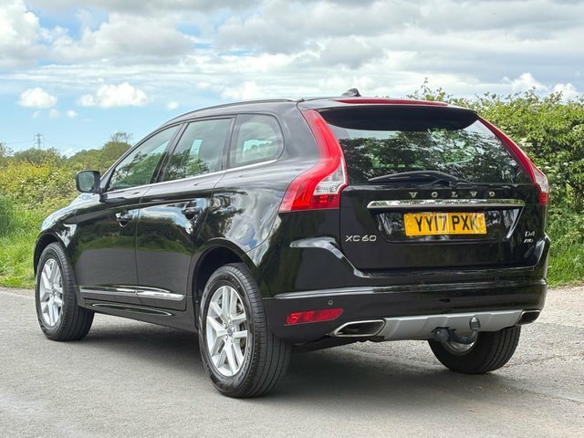 Volvo XC60 2017 2.4 D4 Se Lux Nav Suv Awd E Black #3