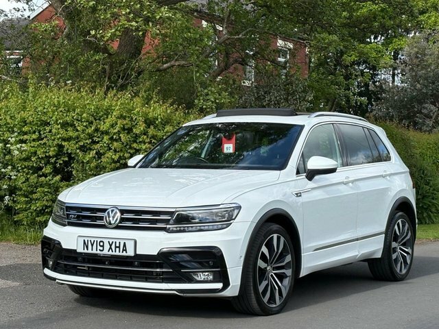 Volkswagen Tiguan 2019 2.0 Tdi R-line Tech Suv Dsg 4Motio NY19XHA White #3