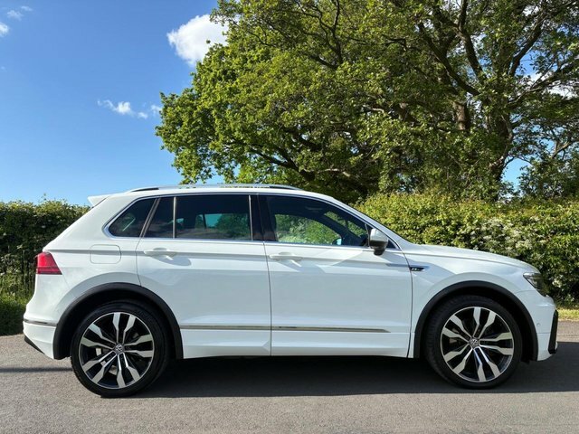 Volkswagen Tiguan 2019 2.0 Tdi R-line Tech Suv Dsg 4Motio NY19XHA White #5