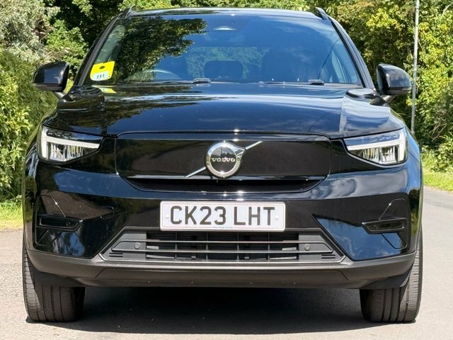 Volvo XC40 2023 Recharge 69Kwh Core Suv 23 CK23LHT Black #2