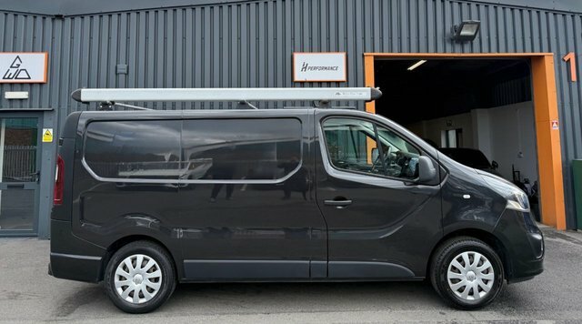 Vauxhall Vivaro 1.6 Cdti 2700 Biturbo Ecotec Sportive Panel Van Black #4