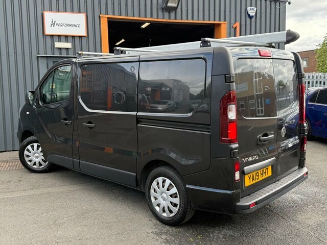 Vauxhall Vivaro 1.6 Cdti 2700 Biturbo Ecotec Sportive Panel Van Black #6