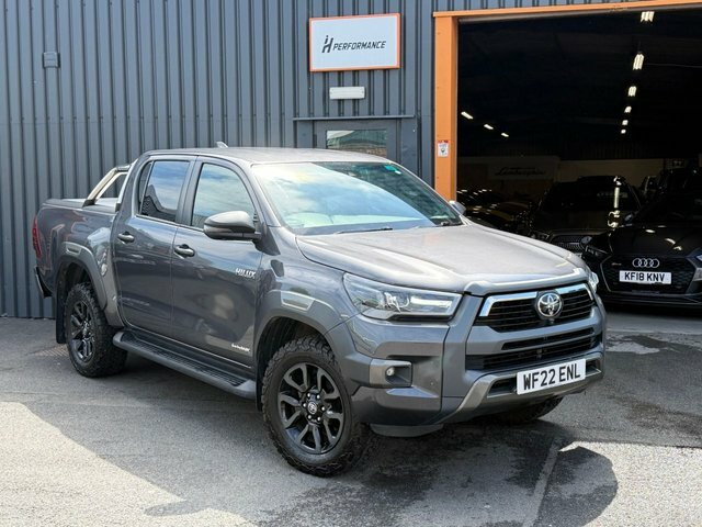 Toyota HILUX 2.8 D-4d Invincible X Pickup Double Cab Grey