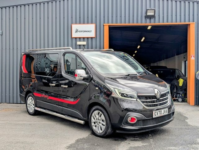 Renault Trafic 2.0 Dci Energy 28 Sport Nav Minibus Double Cab CV70JVA Black #2