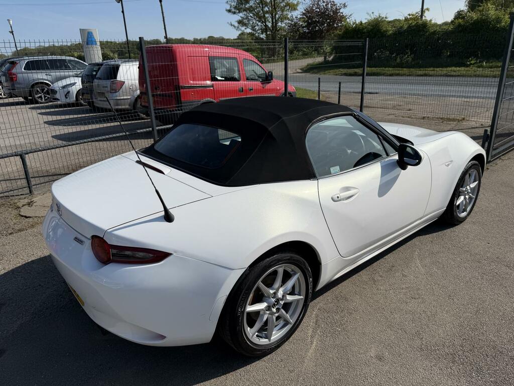 Mazda MX-5 1 Lady Owner Serviced 8 Times Just 59 164 Miles F DC16GSY White #6