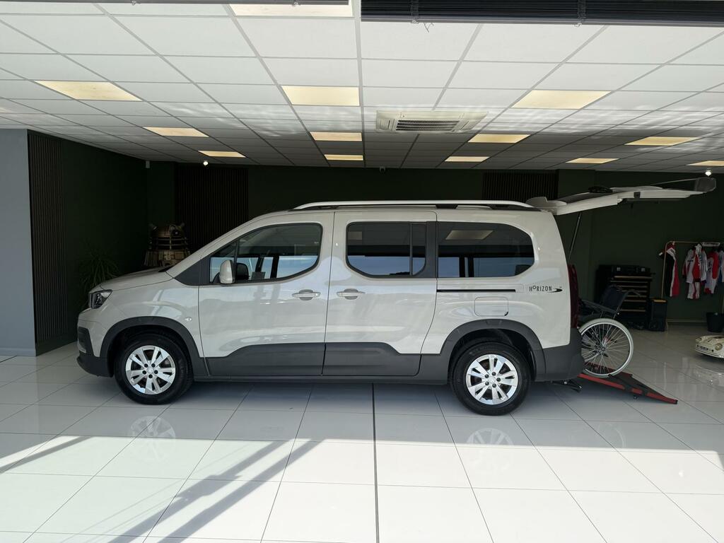 Peugeot Rifter Rare XL Wheelchair Adapted Mpv Carries 5 With Winc SB21GHH Beige #3