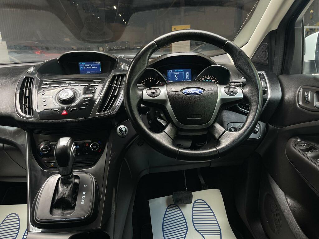 Ford Kuga 2.0 Tdci Titanium Powershift Awd Euro 5 YC14WFV White #3