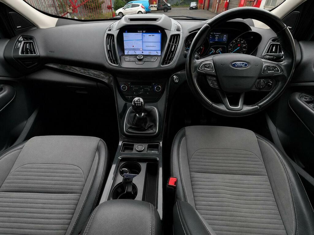 Ford Kuga 1.5 Tdci Titanium Euro 6 Ss BL52ZZZ White #4