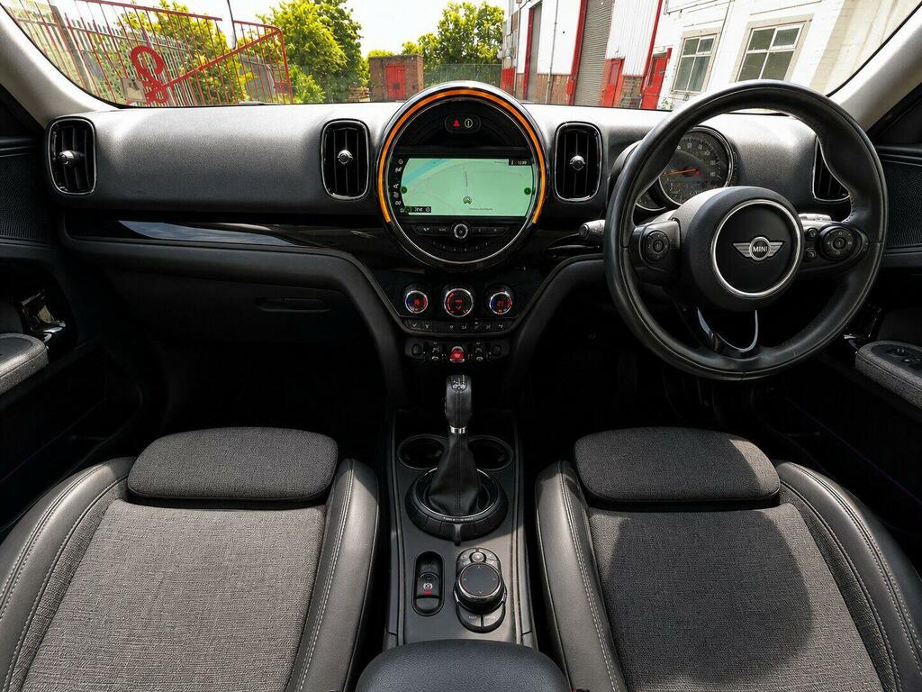 Mini Countryman 2.0 Cooper D Euro 6 Ss YC17HFP White #3