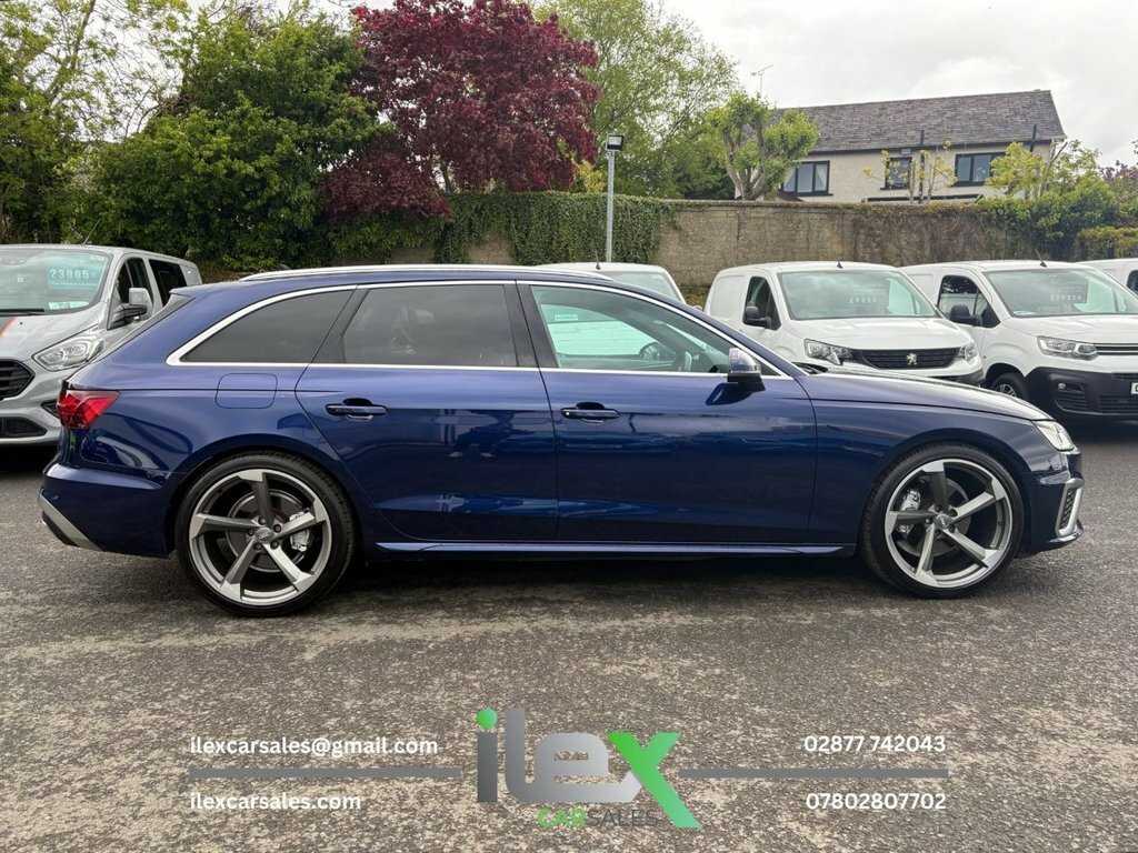 Audi A4 Avant 2L S Line RE21BJZ Blue #4