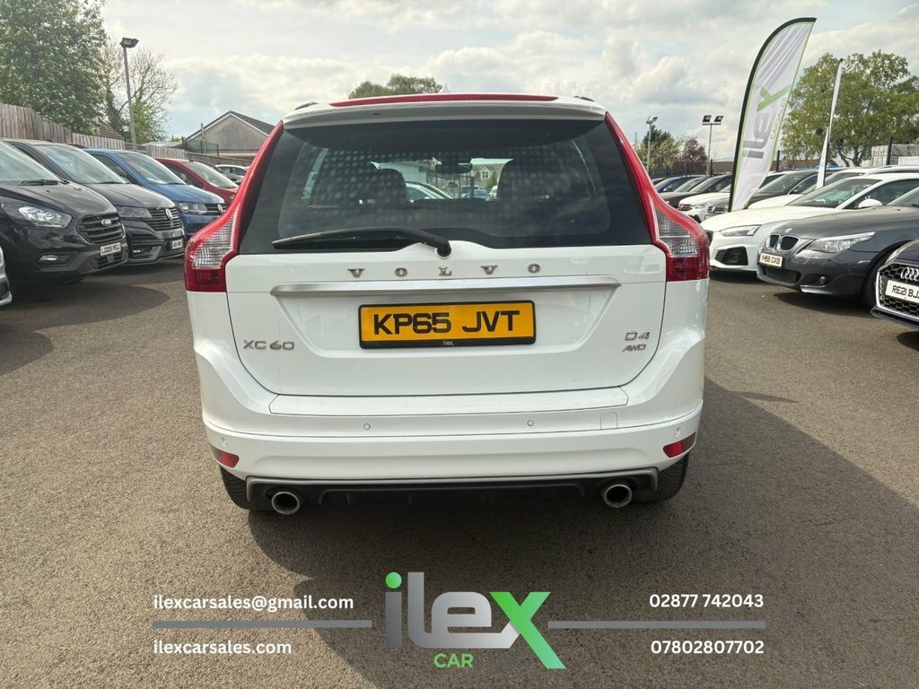 Volvo XC60 2.4L R-design Lux Nav KP65JVT White #6