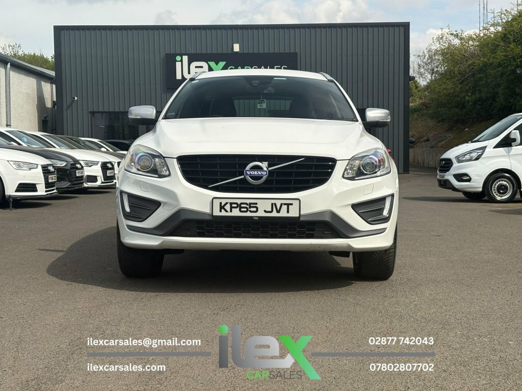 Volvo XC60 2.4L R-design Lux Nav KP65JVT White #2