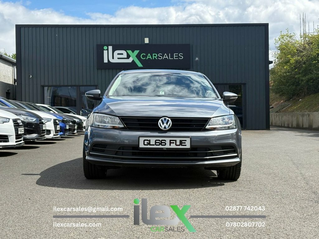 Volkswagen Jetta 2L S GL66FUE Grey #2