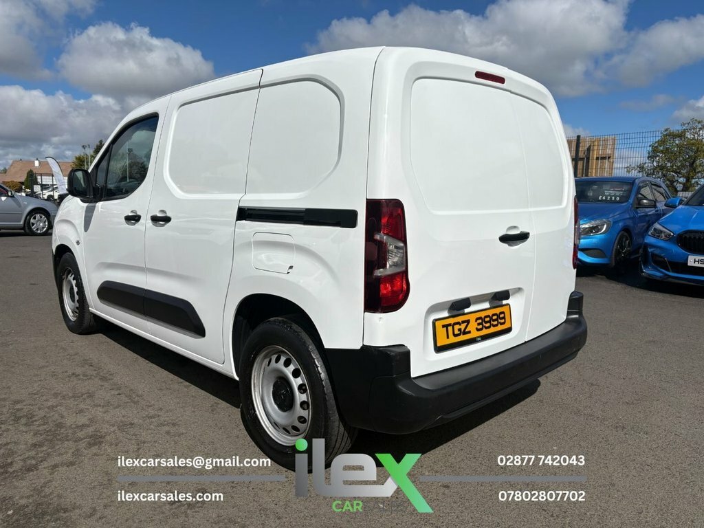 Citroen Berlingo 1.5L Worker M TGZ3999 White #3