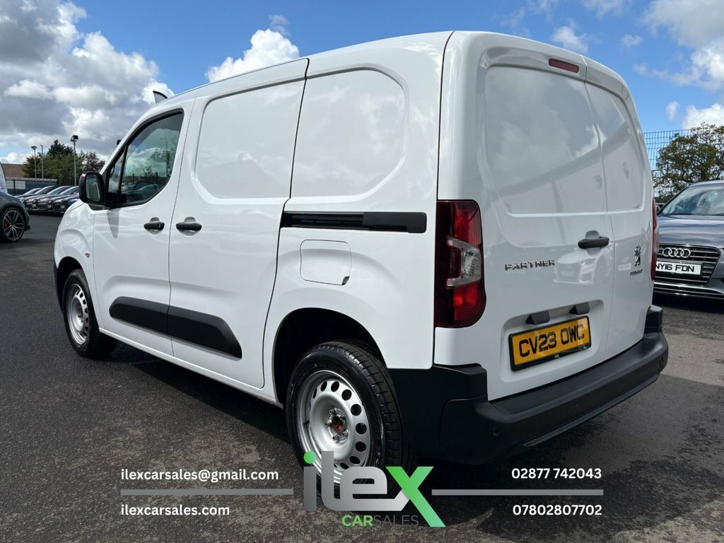 Peugeot Partner 1.5L Professional Premium CV23OWC White #4