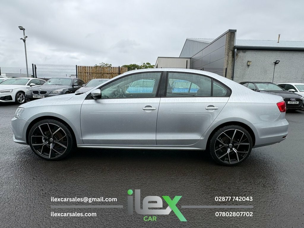Volkswagen Jetta 2L Se Silver #6