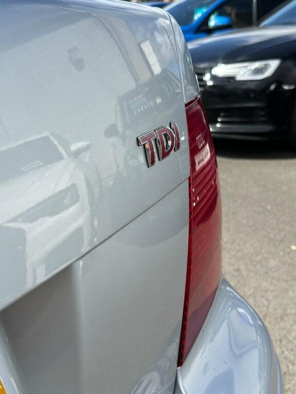 Volkswagen Bora Saloon Silver #12